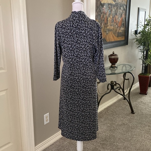 Chico's Black and White Animal Print Wrap Sundress V-Neck Long Sleeve size 1 M - Picture 5 of 8